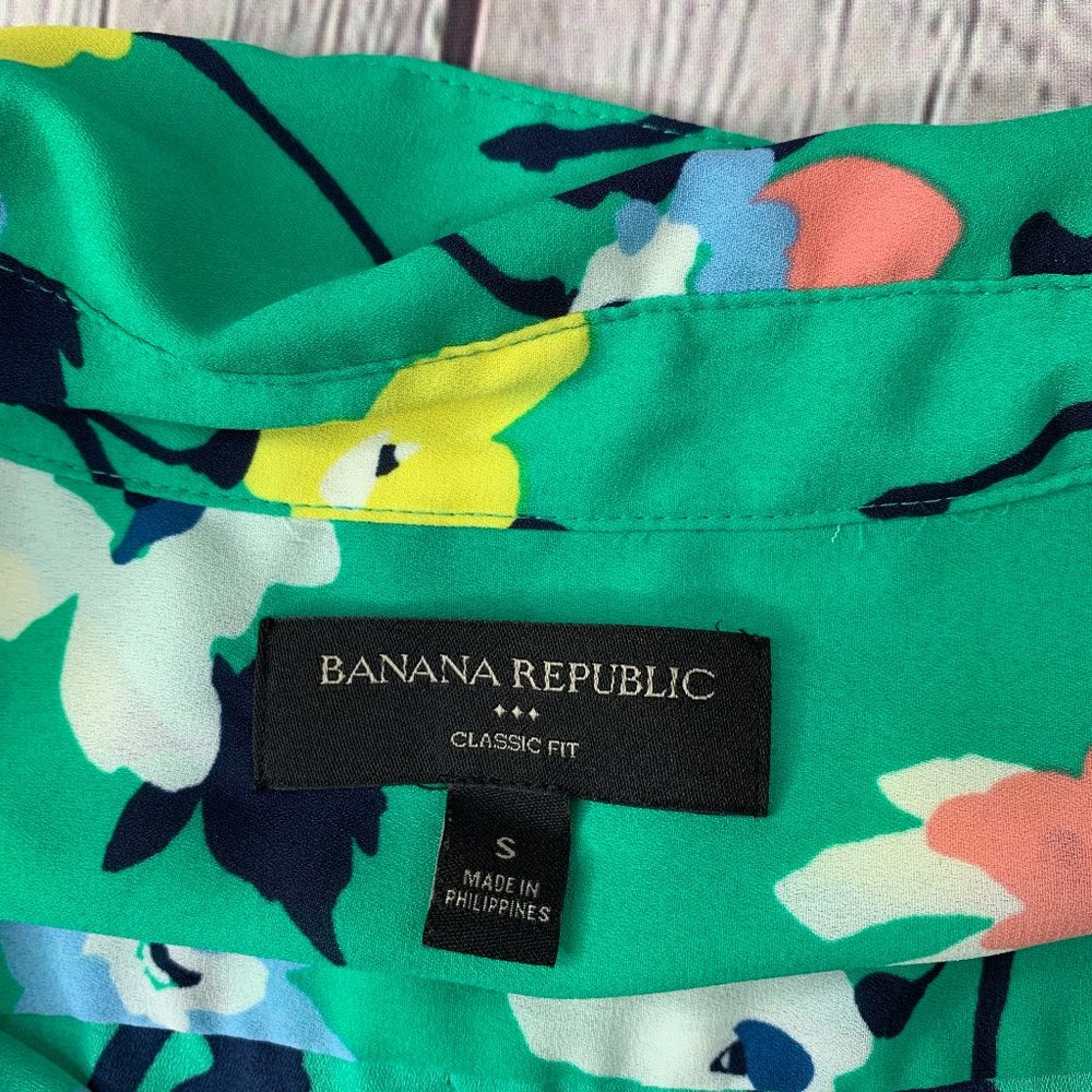 Banana Republic Classic Fit Blouse Size S - Picture 8 of 8